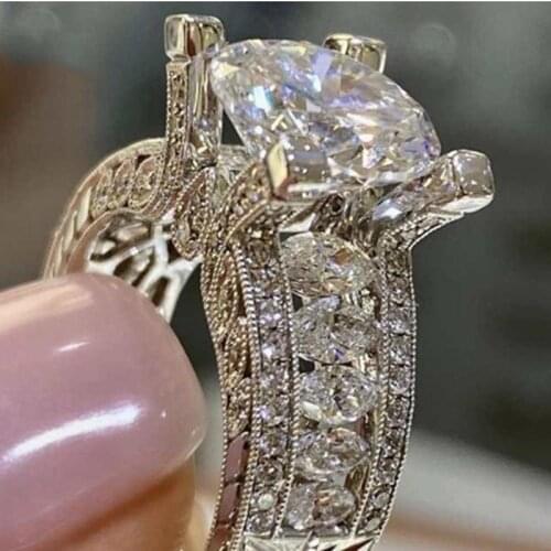 I & FDLK New Hot Selling Big Crystal Ring Fashion Women Engagement Wedding Shiny AAA Zircon Ring Wholesale