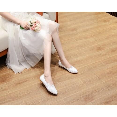 2021 Hot Sale Queen Ballet Flats White Lace Wedding Shoes Women Casual Shoes Pointed Toe Plus Size34-43