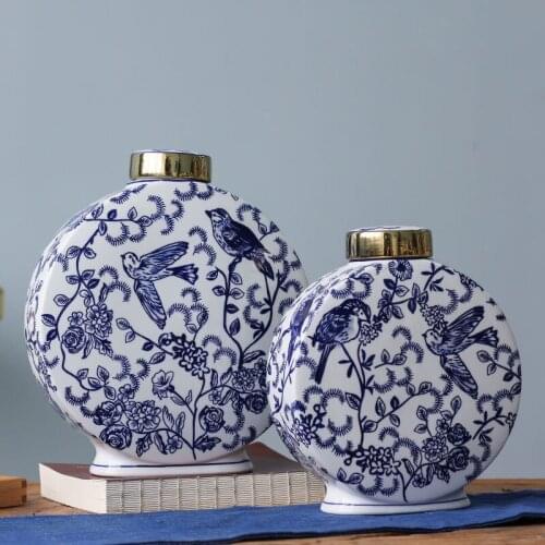 Ceramic Living Room Table Top Blue And White Porcelain Storage Jar Hand Painted porcelain Ginger jar