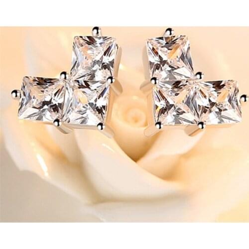 Luxury Simple Classic Heart Party Earrings 2020 Fashion Fine White Zircon Stones Stud Earrings Mini Small