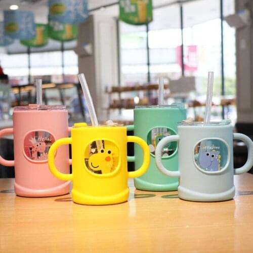 Childrens milk cup anti-fall cup breakfast milk cup baby with straw brewing milk powder scale cartoon glass