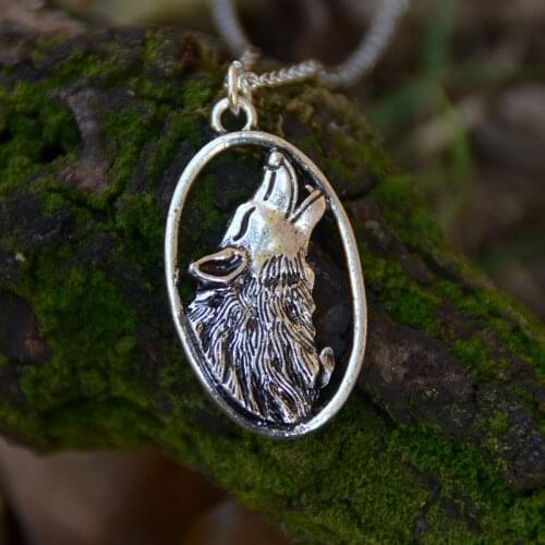 Howling wolf pendant necklace for women men wolf jewelry gift