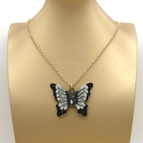 Fashion Gold Chain Long Necklace for Woman Vintage Pendant Collares Statement Necklace Butterfly Pendant Sweater Necklace