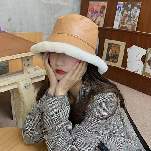 K211 Womens Hat Winter Hat Bucket Hat Pu Leather Plush Fisherman Hat Female Autumn And Winter All-match Japanese Basin Hat Warm
