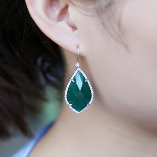 2020 Spring Geometric Big Green Cz Dangling Drop-shaped Earrings For Women Luxury Gem European Fashion Ear Wire Stone Earrings