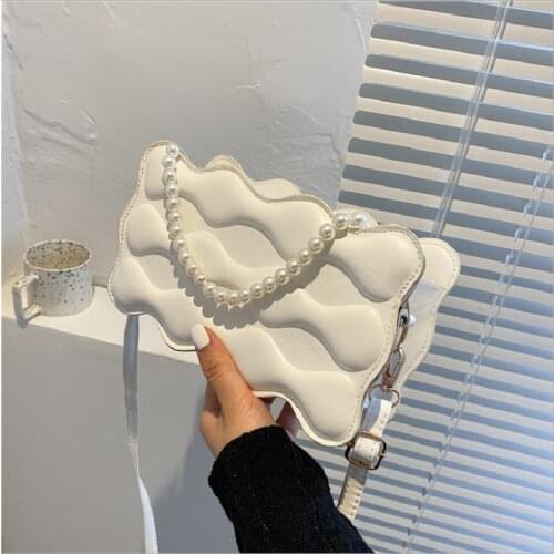 Female Crossbody Square Bag Pearl Chain Handbag Fashion Wave Pu Leather Casual Solid Portable Messenger Bags Women Сумка Женская