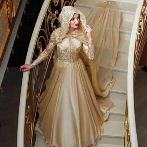 Vintage Champagne Gold Muslim Wedding Dress Long Sleeves Cloak Bride Formal Dresses Lace Applique Winter Turkish Islamic Gowns