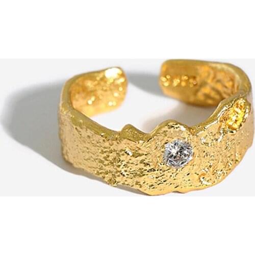 Trendy Tops News 2021 Technology Antique Jewelery Female Finger Ring Women Golden Irregular Bump Foil Cubic Zircon Stones Rings