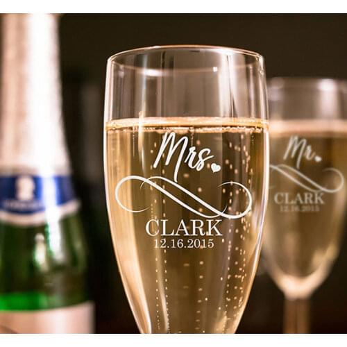 2pc/set Mr. And Mrs. Wedding Flutes ,Personalized Wedding Toasting Glasses,Personalized Champagne Flutes.Engraved Wedding Flutes