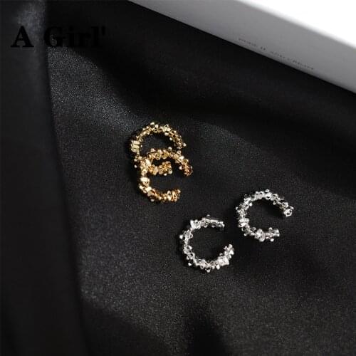 A Girl' Vintage Metal Ball Ear Bone Clip Earrings Non Pierced Ears Cuff Earring Women Female Fashion Party Ear Jewelry