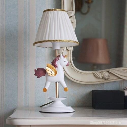 American Cartoon Unicorn Table Lamp LED Animal Horse Deer Resin Desk Lamp Childrens Room Lamp Bedroom Dressing Table Lighting