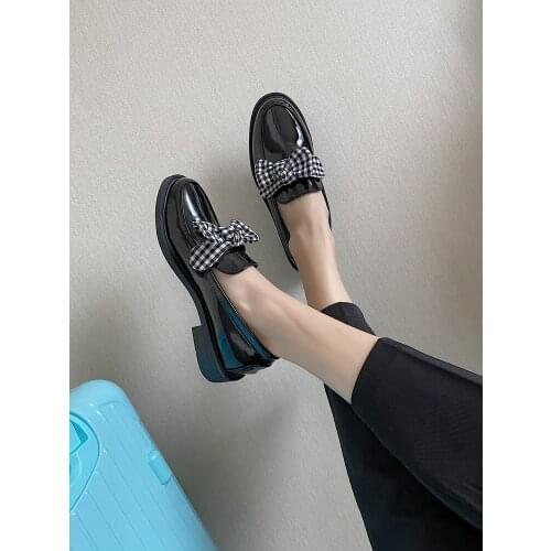 10 pairs wholesale Small leather shoes women 2020 summer new fashion British wind bow black casual wild retro single shoes