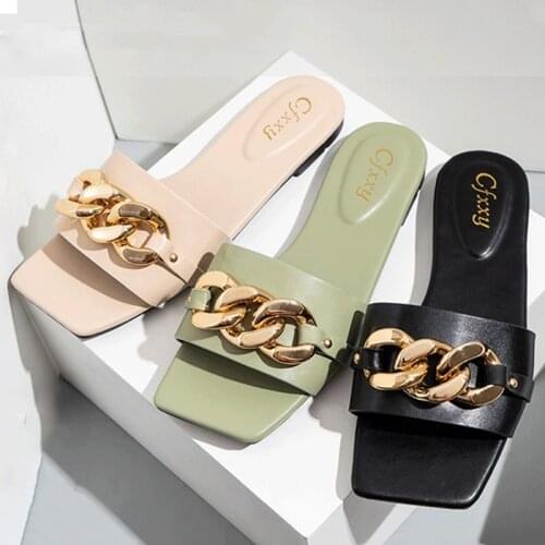 2021 Women Slippers Fashion Chain Decoratie Vierkante Open Toe Teen Platte Outdoor Personality Street Punk Woman Shoes