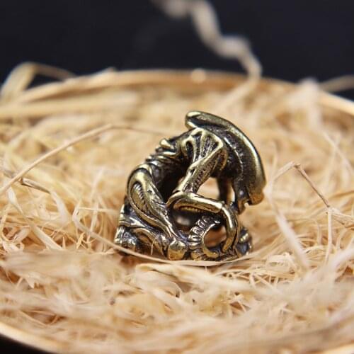 Brass Alien Figures Paracord Beads Woven Lanyard DIY Pendant Jewelry Accessory Metal Charms for Bracelet EDC Survival Knife Bead