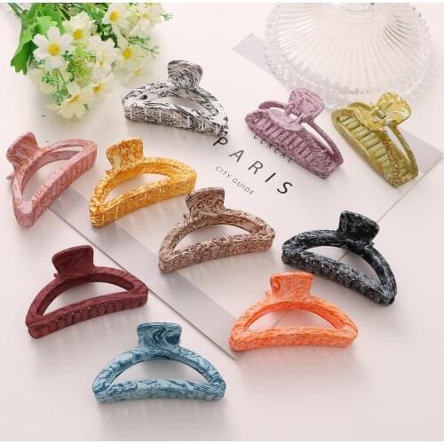 Women Girls Geometric Solid Hair Claw Clamps Acrylic Hair Crab Moon Shape Hair Claw Clip Hairpin Large Size Hair Accessories