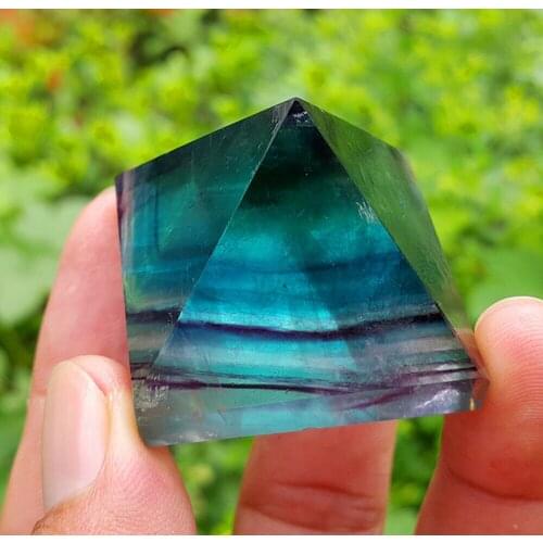 4cm beautiful Natural fluorite Crystal PYRAMID