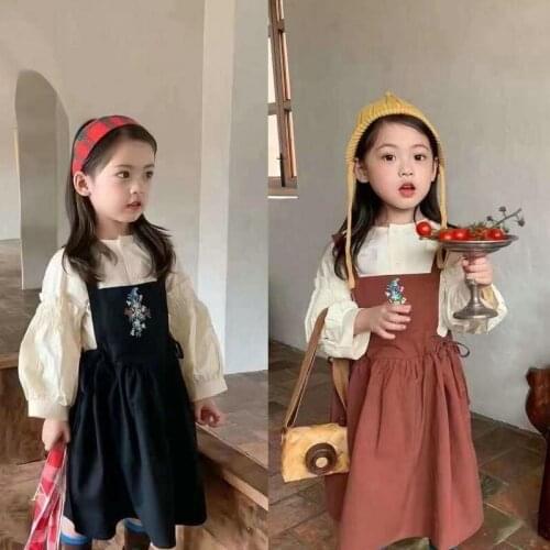 2pcs Kids Clothing Sets Cotton Shirt+overalls Dress Children Dress Suits Embroidery Rural Vintage Baby Princess Clothes Suits