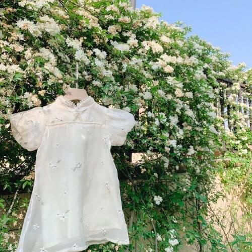 Childrens Cheongsam Dress 2021 Summer New Chinese Style Embroidery Bubble Sleeve Cheongsam Girls Solid Dress