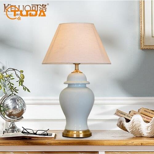 Free shipping American Ceramic Table Lamp for Bedroom Living Room Bedside Lamp European Creative Simple Decorative Table Lamp