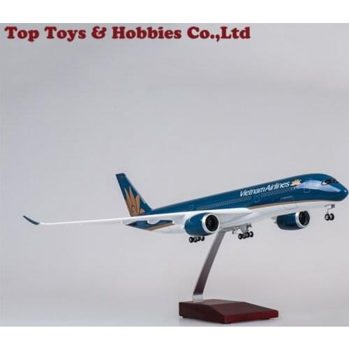 1/142 Scale Aircraft Model A350 47cm Vietnam Airlines Airplane With LED Voice Light Mini Plane Toys Collectible