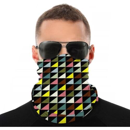 Multicolor Triangles Black Scarf Half Face Mask Men Women Hallo Tube Seamless Bandanas Multi-functional Headband Cycling Hiking