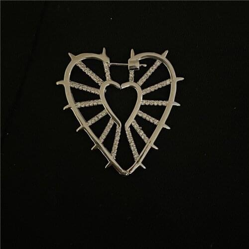 Origin Summer Exaggeration Single Piece Hollow Heart Drop Earrings for Woen Metal Thorns Love Large Statement Earring Oorbellen