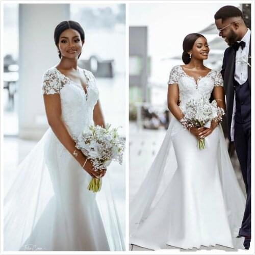 2021 Arabic Sexy Lace Beaded Wedding Dresses Mermaid Deep V-neck Bridal Dresses Cheap Satin Wedding Gowns