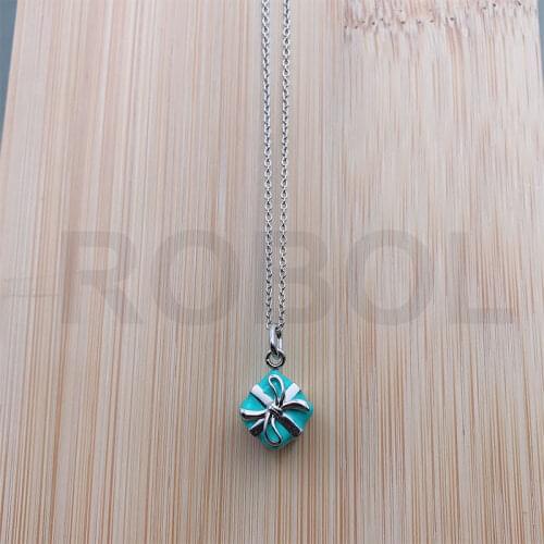 New high-end original quality silver gift necklace, suitable for beautiful ladies to wear and enhance their temperament