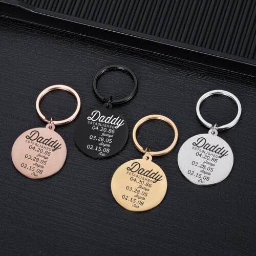 Family Custom Keychain Personalized Dad Mom Name Keychains Mothers Fathers Day Love Gifts for Dear Mommy Daddy Key Chain