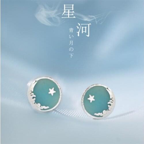 New Personality Galaxy Ice Moon Mint Color Wave Moon And Star 925 Sterling Silver Jewelry Circle Temperament Stud Earrings E162