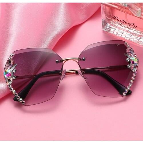 Fashion Rimless Sunglasses Bling Rhinestone Sun Glasses 2021 Women Vintage Lxury Rhinestone Sunglasses Shades Eyewear UV400
