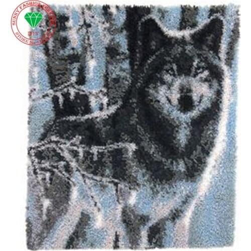 Hook Rug Kit DIY Unfinished Crocheting Yarn Mat Floor Mat knitting needles Carpet embroidery set of crochet hooks Wolf Craft