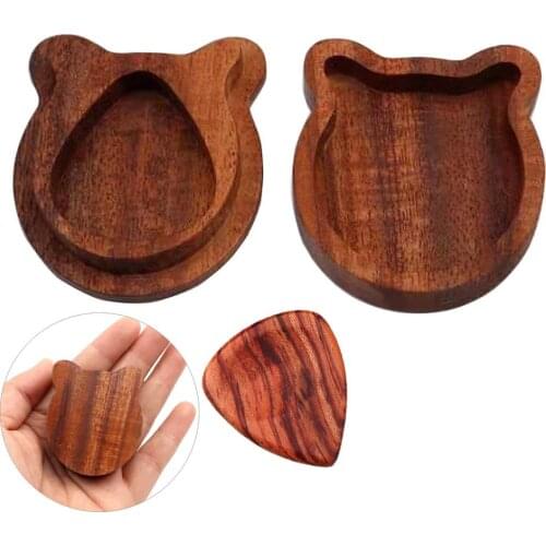 1 Set Guitar Pick Set Cute Cartoon Bear Design Solid Wood Guitar Pick Storage Box Suit
