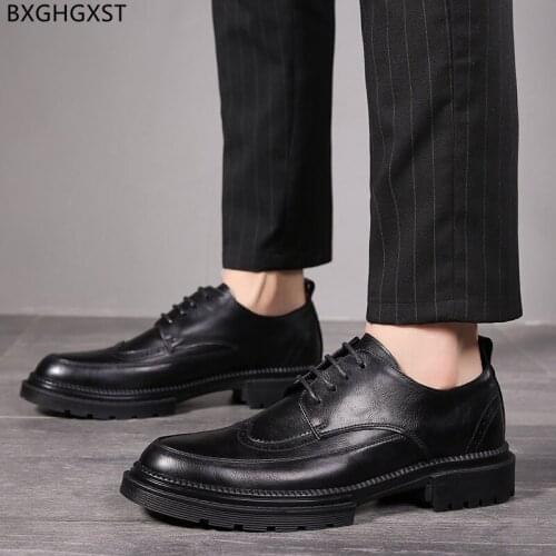 Black Casual Business Shoes Men Designer Brogue Men Dress Shoes Leather Oxford Wedding Shoes for Men 2021 Chaussure Homme Sapato