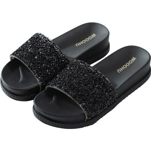 Spring Summer Foot Covering 2021 New Style Man-made Diamond Thick Bottomed Fashion Adult Sandals Womens Flat Heel A- Line Y