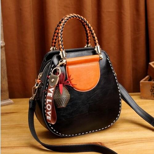Bags for Women New Fashion Versatile Locomotive Bag Simple Youth Shoulder Portable Messenger Bag Purses and Handbags Sac A Main
