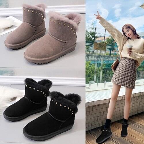 2019 Winter Shoes Women Platform Fashion Real Leather Warm Snow Boots Rivets Long Plush Female Ankle botas mujer Fur Lady Boots