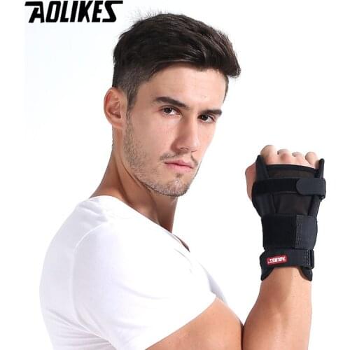 AOLIKES 1PCS Gym Wrist Brace Support Sports Safe Steel Splint Hand Thumb Bandage Wrist Wraps for Men Women Dislocated