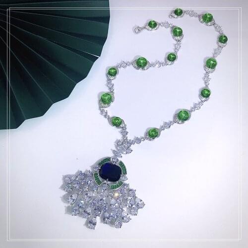 2021 High-end fashion Grand Lady banquet necklace green The dance party Light and decoration Free shipping online celebrit