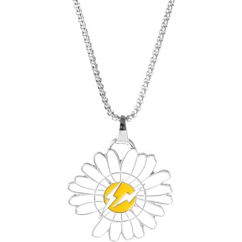 XioMara Pendant Chains