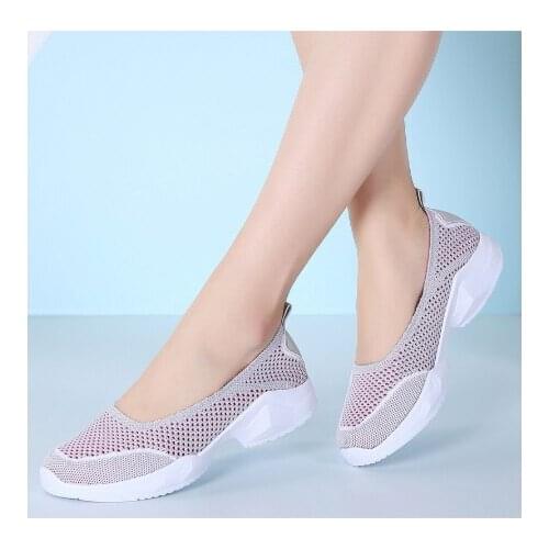 Womens Sneakers Summer Flats Shoes Mesh Breathable Casual Female Slip On Shallow Non Slip Comfort Ladies Platform Fashion Shoe
