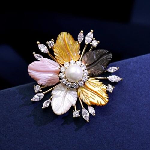 Fashion Luxury Shell Flower Brooch Pendant For Womens Clothing High Quality Sparkling Cubic Zirconia Hijab Pins Jewelry
