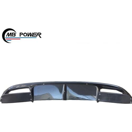 C63 carbon finber diffuser with muffler tips fit for C63 W205 C200 after 2014 year w205 carbon finber rear diffuser muffler tip