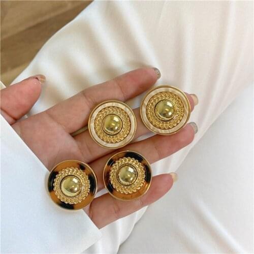 Origin Summer 2 Colors Retro Beige Leopard Roun Stud Earrings for Women Temperament Gold Color Beads Geometric Earring Brincos