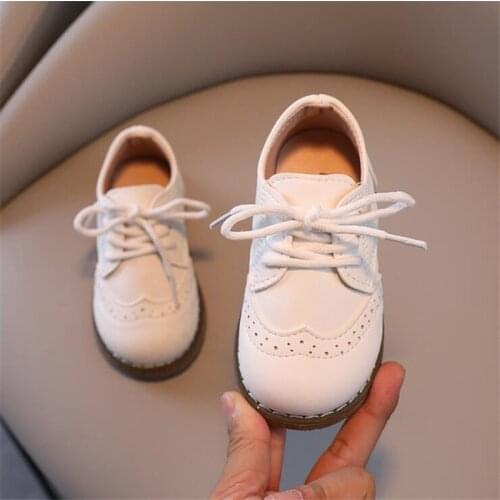 New 2019 Kids Children Toddler Little Girls Summer Spring Patent Leather Sandals Princess Shoes For Girls England Dress Shoes