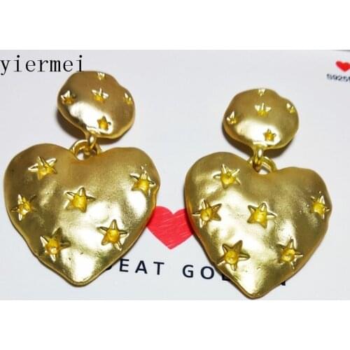 New TV Star Metal Elegant Peach Heart Print Star Earrings Heart-shaped dumb gold stud earrings For Women Cute Boucle D'oreille P
