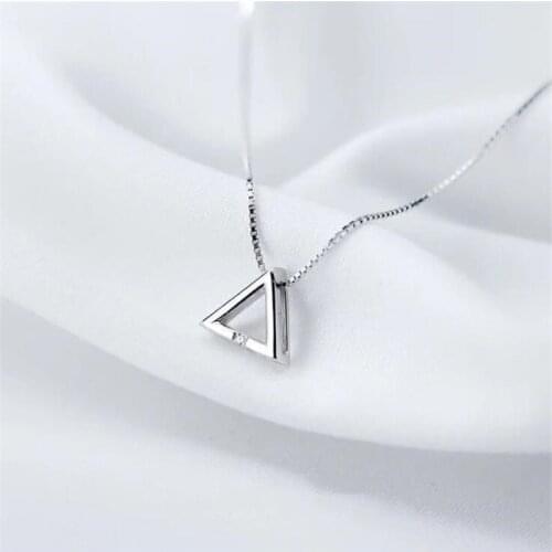New Fashion Simple Triangle 925 Sterling Silver Jewelry Personality Geometric Single Crystal Clavicle Chain Necklaces H490