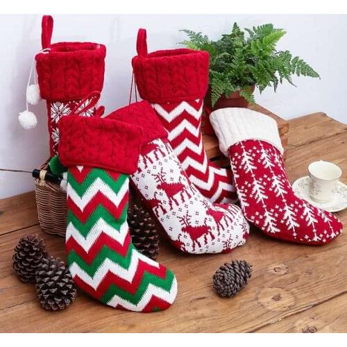 5PCS/LOT Knitted Christmas Stocking Socks with Plush Balls Christmas Candy Gift Bags Holder DIY Xmas Tree Hanging Ornaments Deco
