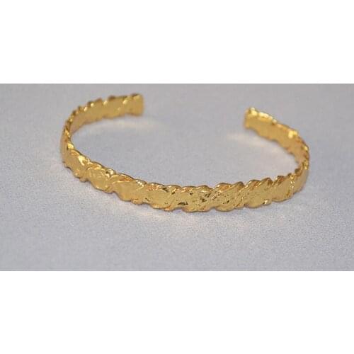 European and American original niche simple gold irregular lava modeling brass gold-plated open bracelet bangle
