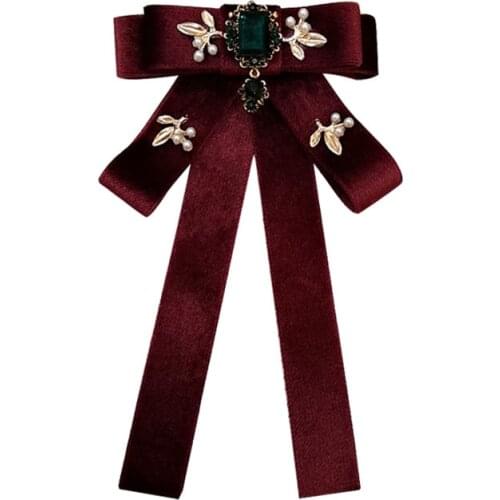 New Vintage Fabric Bow Tie Brooch Rhinestone Cloth Art Neck Ties Pins and Brooches Ladies Shirt Collar for Women Accessories